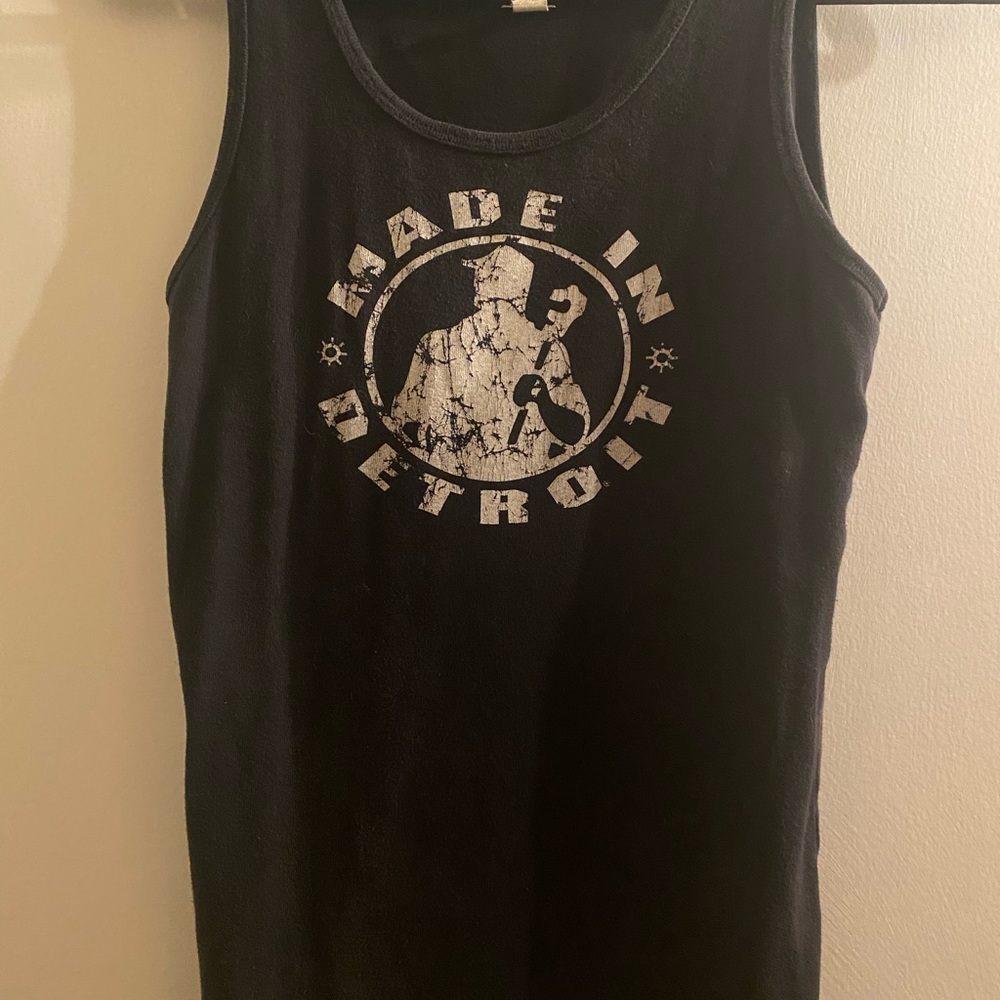 Made In Detroit Tank Size Large - Picture 3 of 6